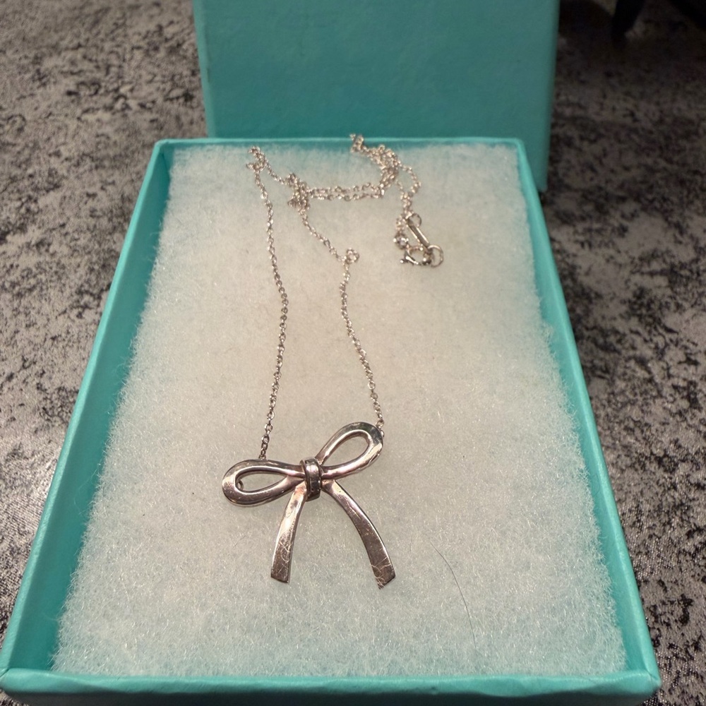 Tiffany & Co. Bow Ribbon Necklace 16” 925